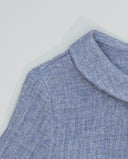 Camisa niño azul de gasa de doble tela con fuelle central y cuello