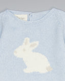 Pelele azul de cashmere con intarsia de conejito beige y gris