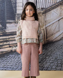 Pantalón rosa de pana con bolsillos plastrón y ondulina