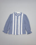 Camisa niña de algodón con guipur en cuello y entredoses