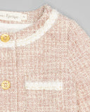 Chaqueta rosa de tweed con ribete de mohair y botones dorados